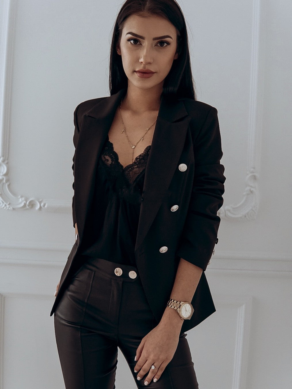 Women's Double-Breasted Blazer Elegant Tailored Fit with Metallic Buttons 2