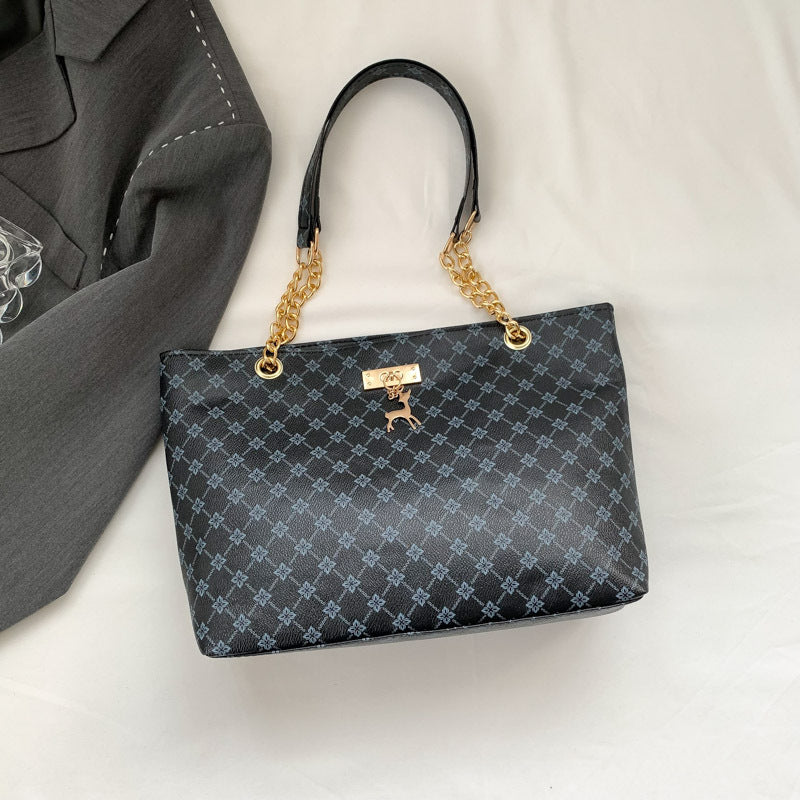 Women's Stylish Shoulder Bag Soft PU with Three-Dimensional Pocket Design 4