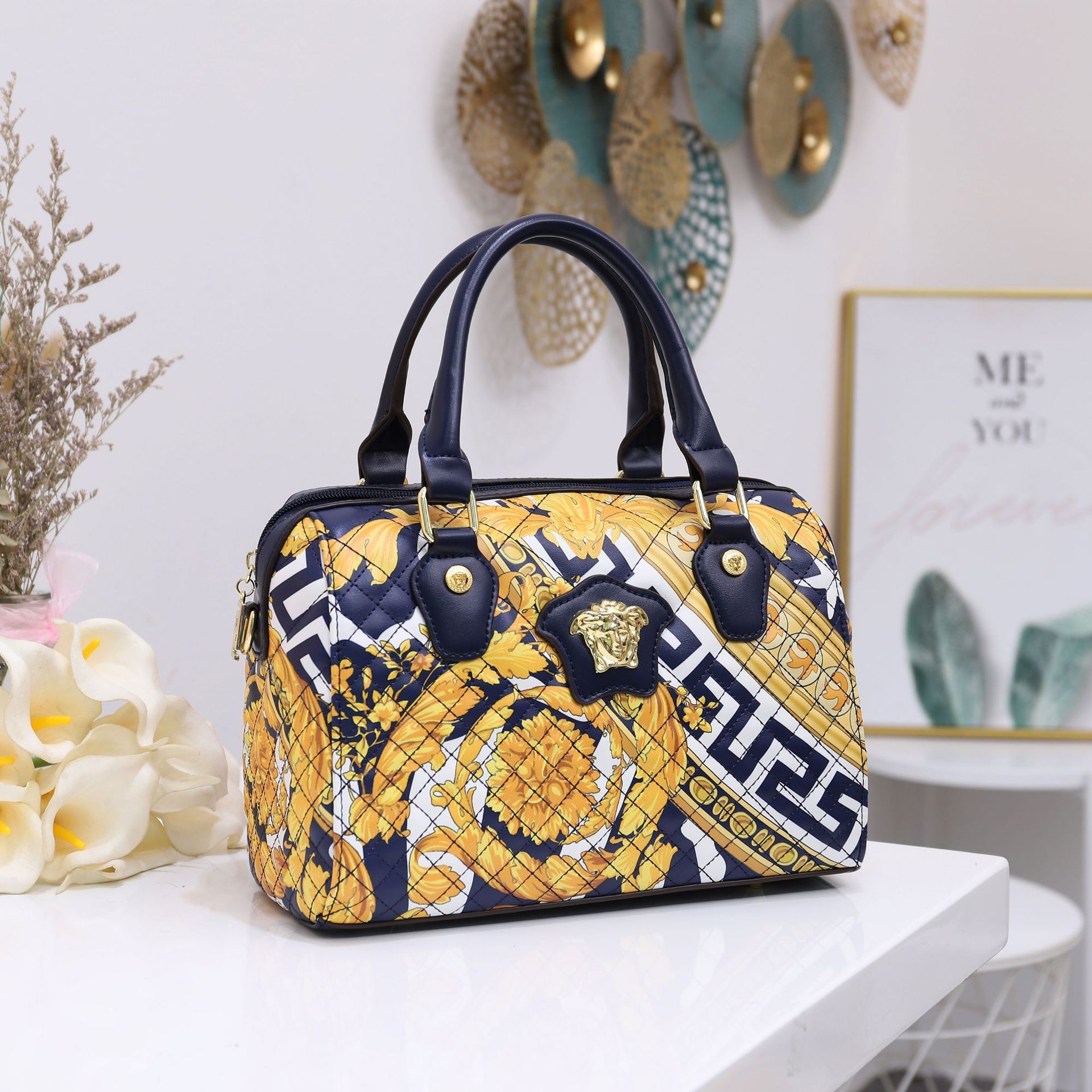 Women's Retro Boston Print Handbag Medium PU Pillow Bag 2