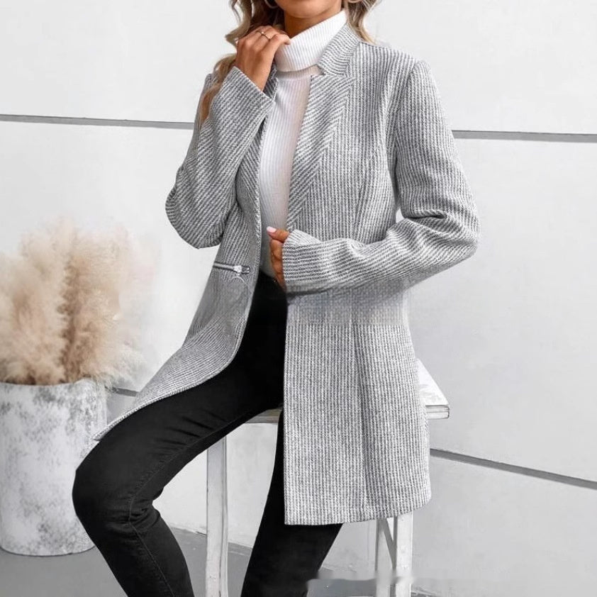 Women's Stylish Wool Coat with Vertical Pattern and Zipper Closure 5