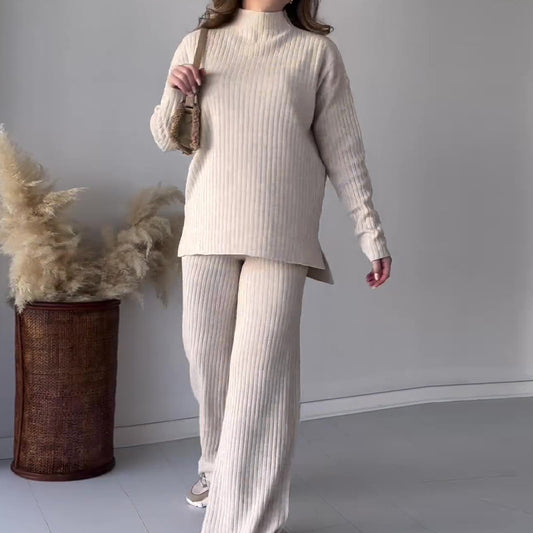 Women's Chic Two-Piece Knit Set Round Neck Wide Leg Pants 1