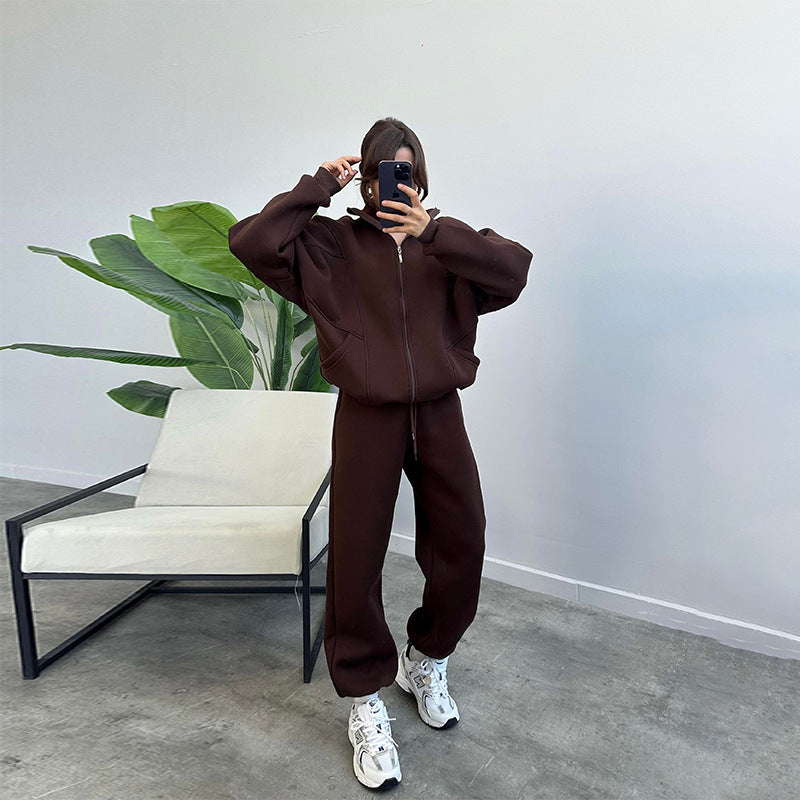 Women's Jogging Set Comfortable Cotton Blend Sweat Suit for Active Lifestyle 1